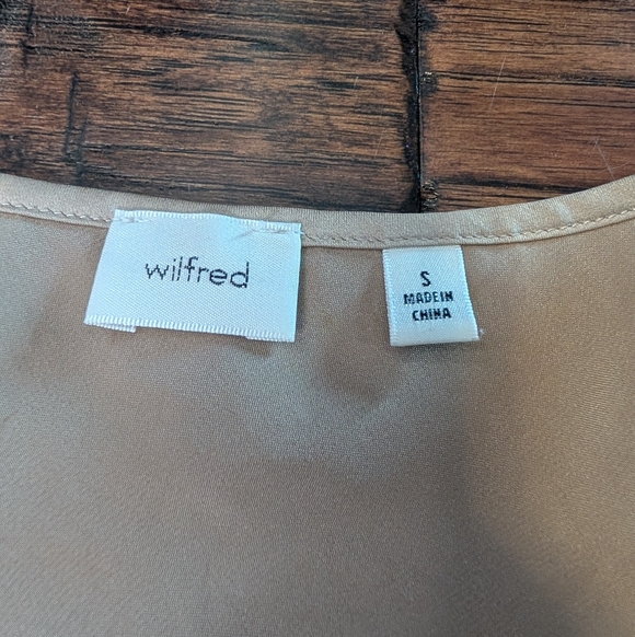 Aritzia Wilfred Tonka Satin Blouse Tie Front Size Small - Picture 3 of 8